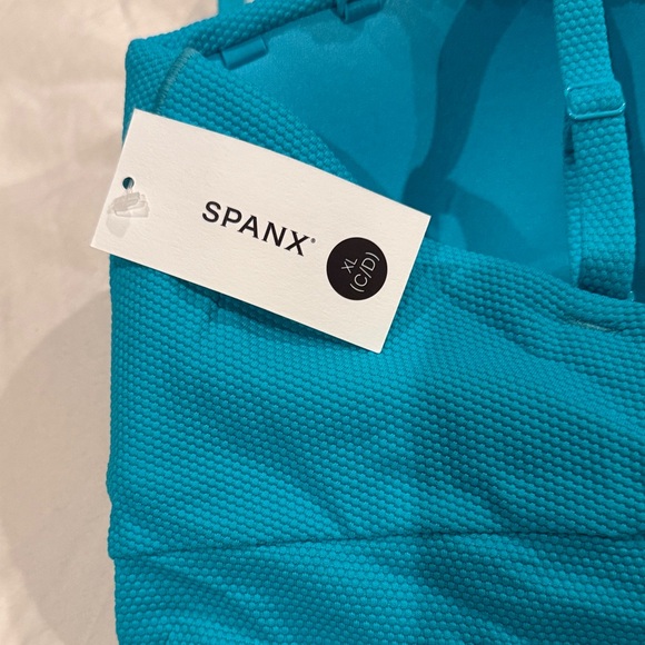 Spanx NWT Pique Multi-Way Swimsuit - Picture 5 of 5